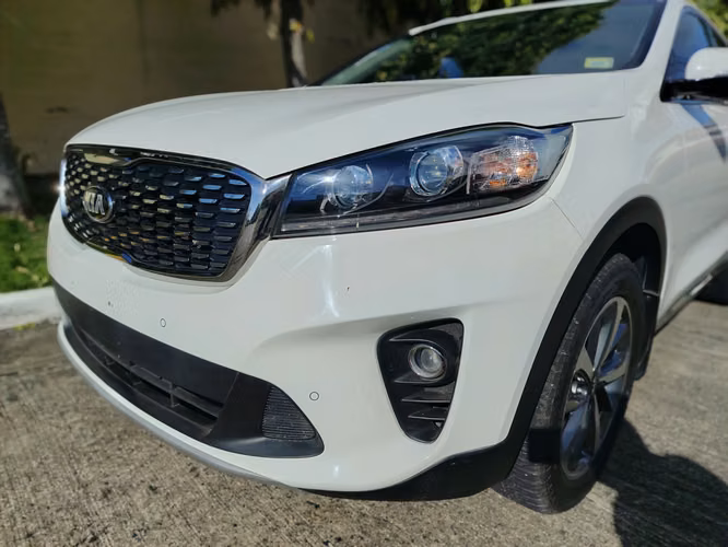 KIA SORENTO 2019 AUTOMÁTICA NEGOCIABLE - Imagen 17