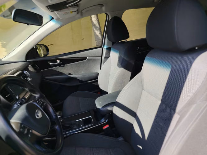 KIA SORENTO 2019 AUTOMÁTICA NEGOCIABLE