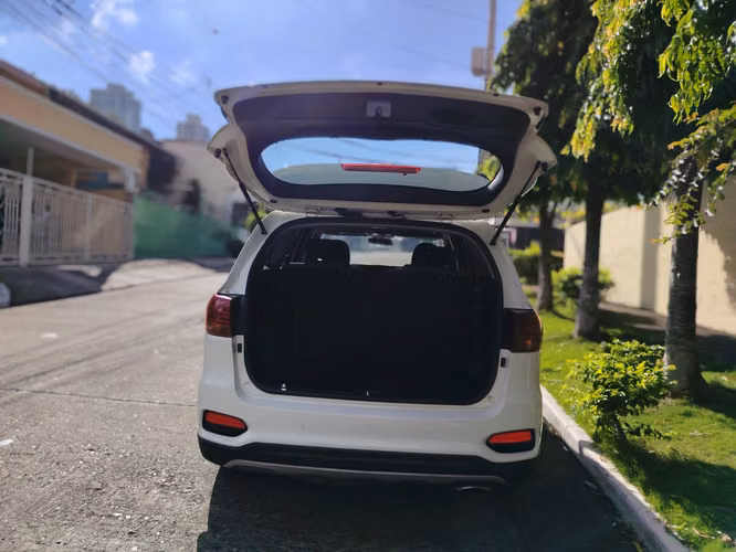 KIA SORENTO 2019 AUTOMÁTICA NEGOCIABLE - Imagen 13