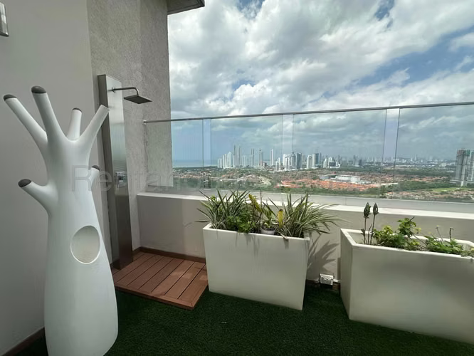 OPORTUNIDAD, Vendo Pent House en Santa Maria. 700m2 - Imagen 13