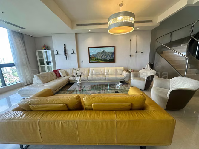 OPORTUNIDAD, Vendo Pent House en Santa Maria. 700m2 - Imagen 3