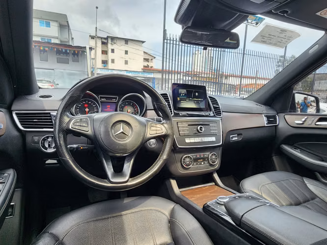Mercedes GLS - Imagen 9