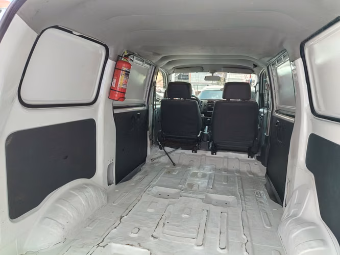 SUZUKI APV 2012 MANUAL NEGOCIABLE - Imagen 6