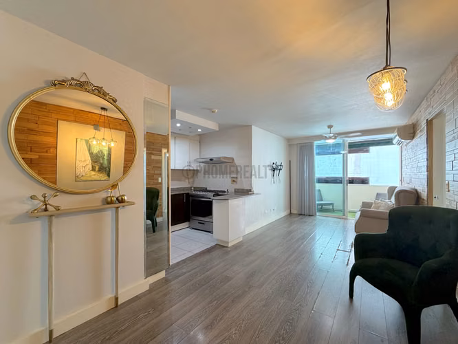 Apartamento Amoblado de 3 Recámaras en Venta en Condado del Rey - Imagen 2