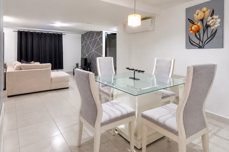 Apartamento en Via España I amoblado I 2 Rec I excelente iluminacion y ubicacion - Imagen 2