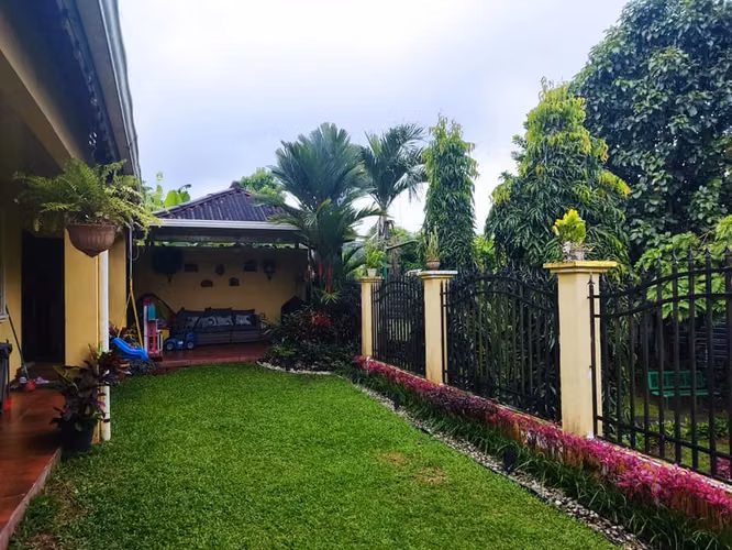 C2108 SE AQLUILA AMPLIA CASA EN VILLA ZAITA - Imagen 7