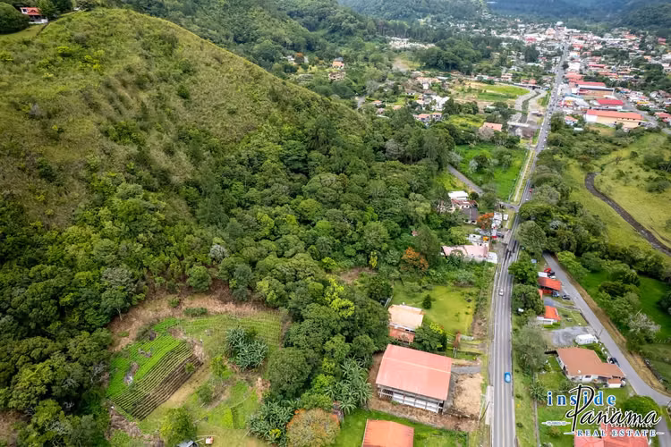 Terreno Comercial en Bajo Boquete Panama - Imagen 8
