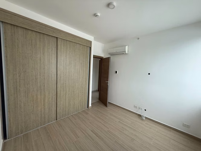Apartamentos disponibles en Costa del Mar, Costa del Este, para alquiler o venta - Imagen 7
