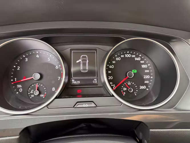 Volkswagen Tiguan 2018 - Imagen 12