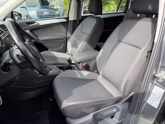 Volkswagen Tiguan 2018 - Imagen 11