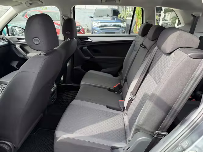 Volkswagen Tiguan 2018 - Imagen 9