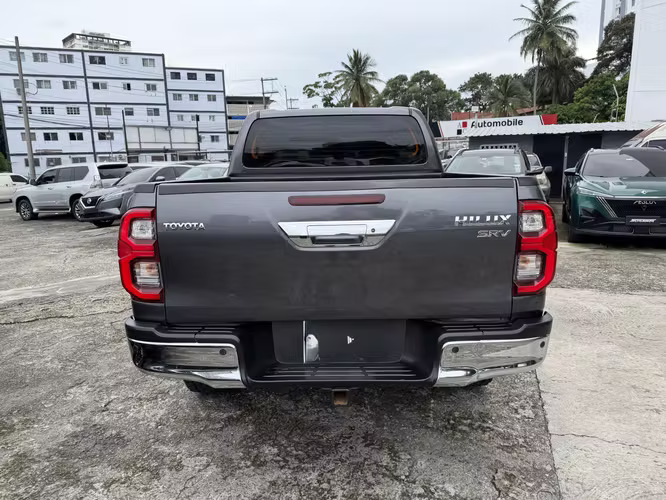 Toyota Hilux 2023 Srv - Imagen 6