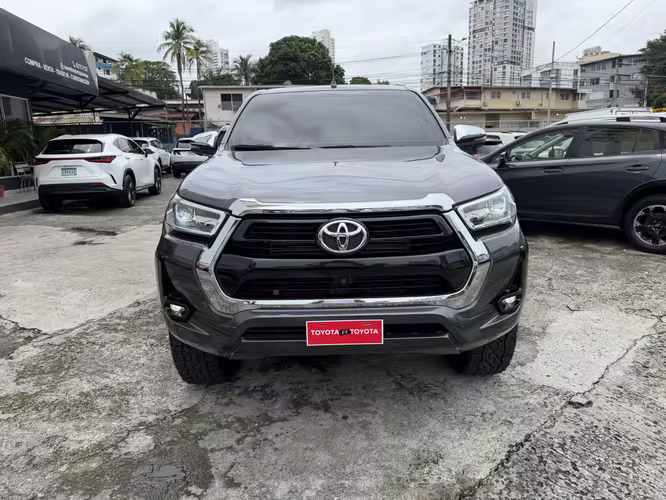 Toyota Hilux 2023 Srv - Imagen 2