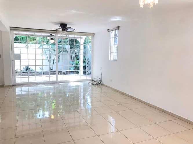 Casa en Venta – Urbanización La Loma, Hato Pintado | DC - Imagen 3