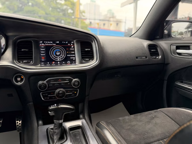 Dodge Charger 2018