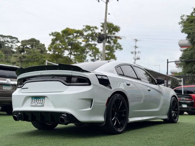 Dodge Charger 2018