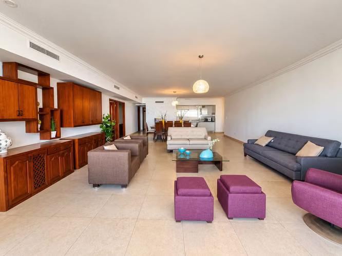 FURNISHED APARTMENT IN AV BALBOA 3 REC 271M IN FRONT OF THE WATERS SEA