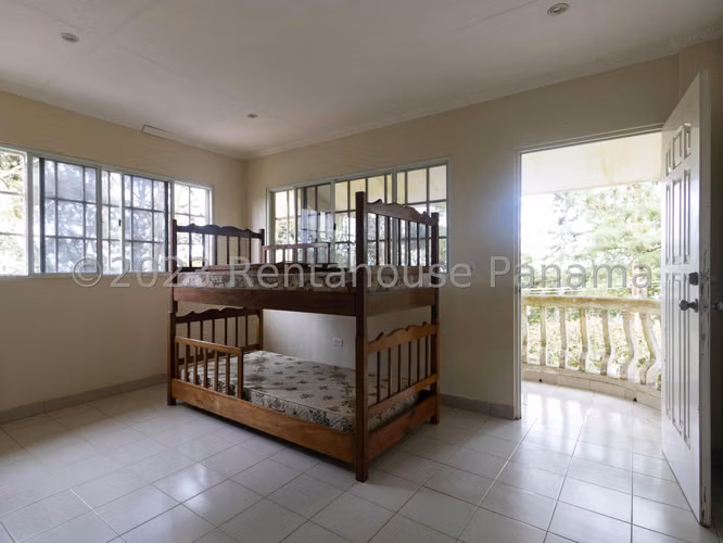 Vendo Casa en Cerro Azul LC25-3841