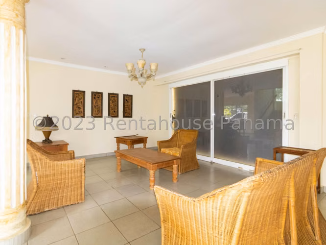 Vendo Casa en Cerro Azul LC25-3841