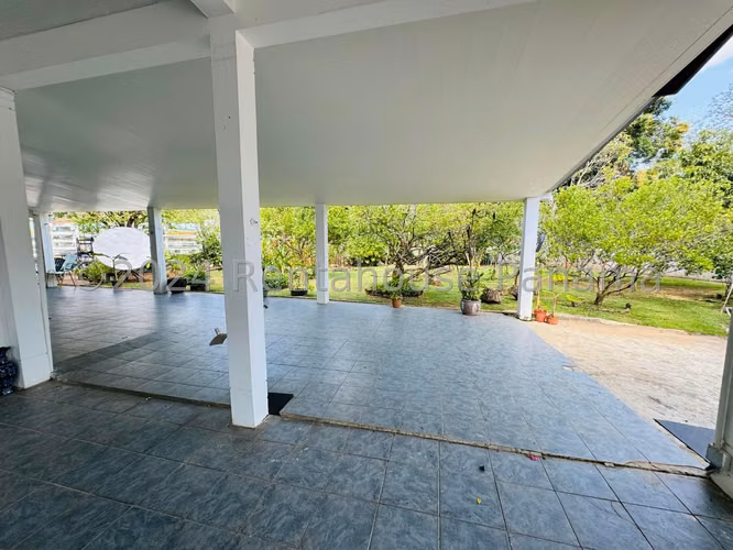 Vendo Casa en Diablo LC24-8906