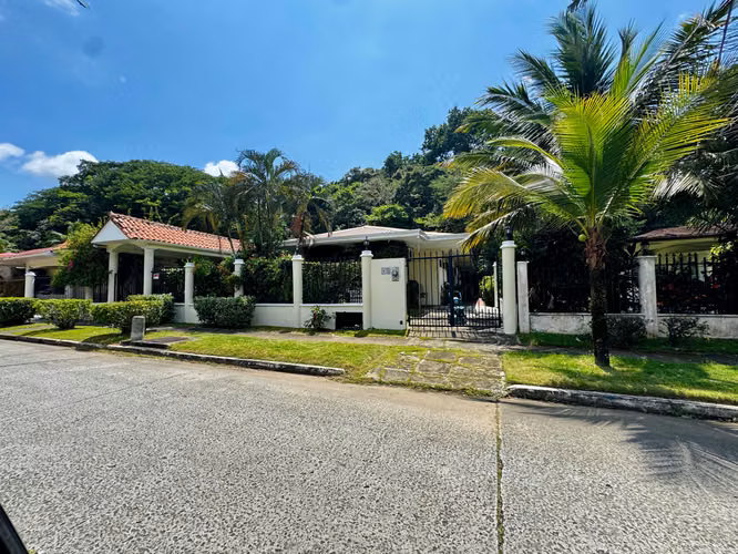 ALQUILER CASA ALBROOK 4 REC AMOBLADA PISCINA CERCA INSTITUTO ATENEA CV