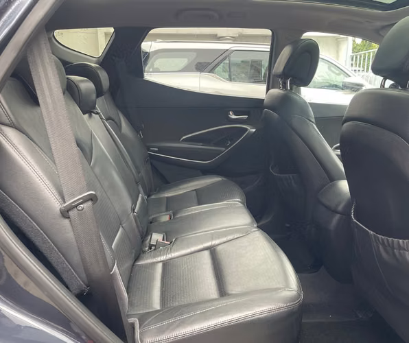 Hyundai Santa Fe 2013 Full Extras - Imagen 8
