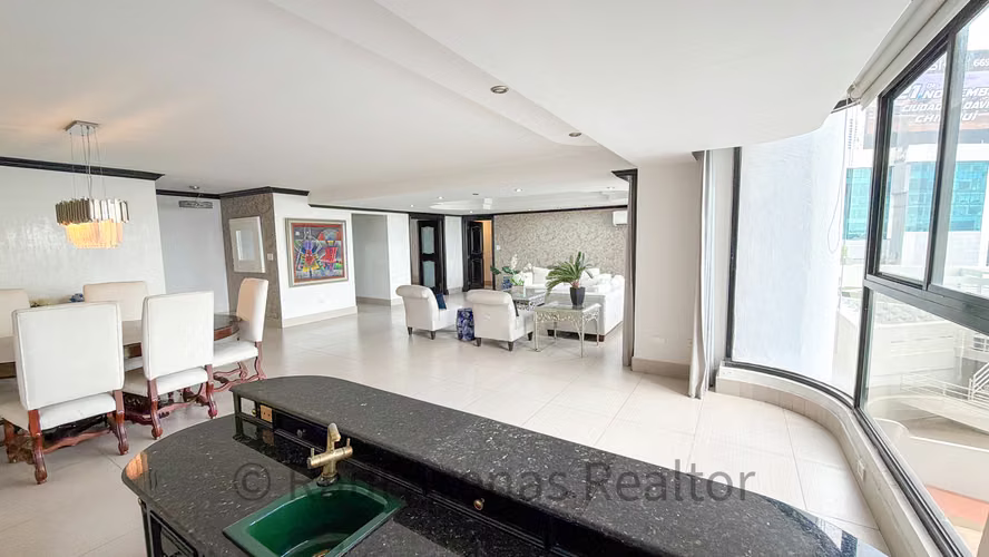 Venta Apartamento Marbella - 216m², 3 Recámaras, 2 Estacionamientos - $400,000 - Imagen 4