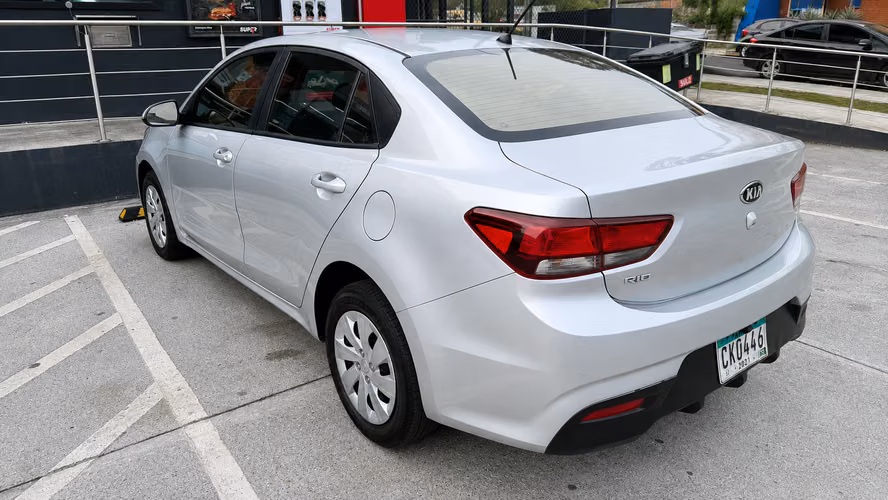 KIA RIO AUTOMATICO - Imagen 3