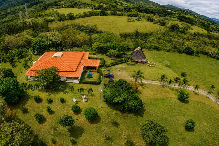 Venta de Finca en Sajalices, Chame, 605 hectáreas, con frente a la via interamericana