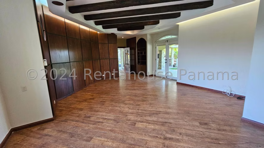 Casa en venta en Altos del Golf - San Francisco 27YCG1943