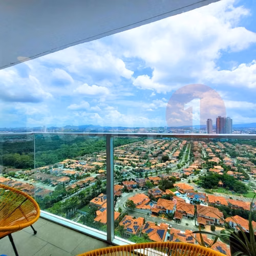 APARTAMENTO EN ALQUILER EN COSTA DEL ESTE – PH LATITUDE – FULL AMOBLADO – VISTAS AL MAR Y LA CIUDAD - Imagen 5