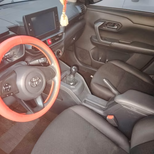 Toyota Raize 2023,Manual, perfecto estado - Imagen 6