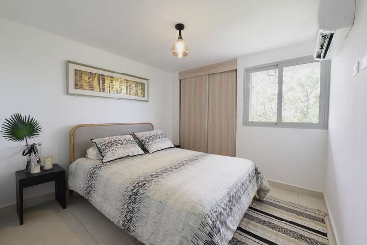 APARTAMENTO EN ALQUILER EN VÍA COSTA DEL ESTE