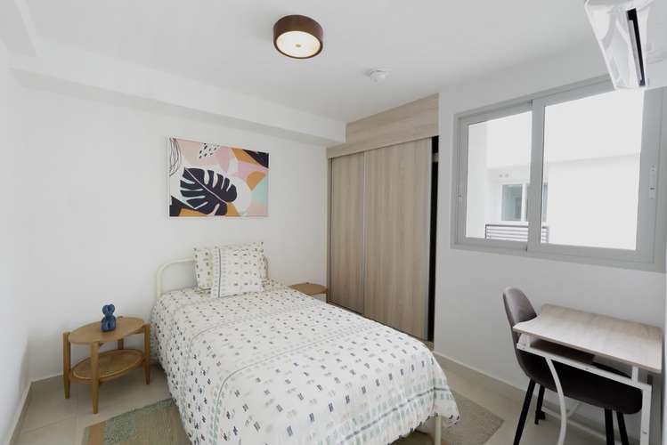 APARTAMENTO EN ALQUILER EN VÍA COSTA DEL ESTE