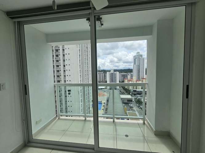 ALQUILER DE APARTAMENTO EN CONDADO DEL REY I LINEA BLANCA  - Imagen 10