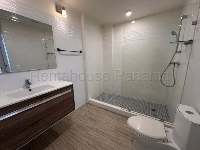 Se alquila moderno apartamento en Sn Francisco - Imagen 5