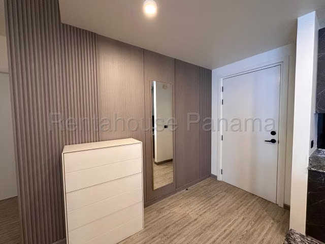 Se alquila moderno apartamento en Sn Francisco - Imagen 8