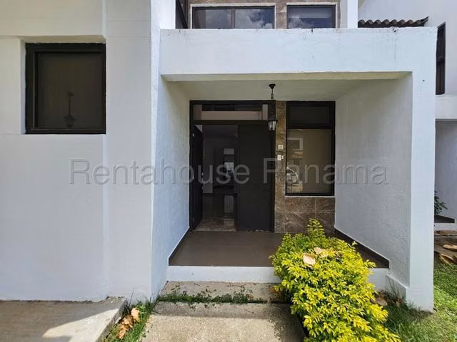 Venta de Casa en Costa Verde