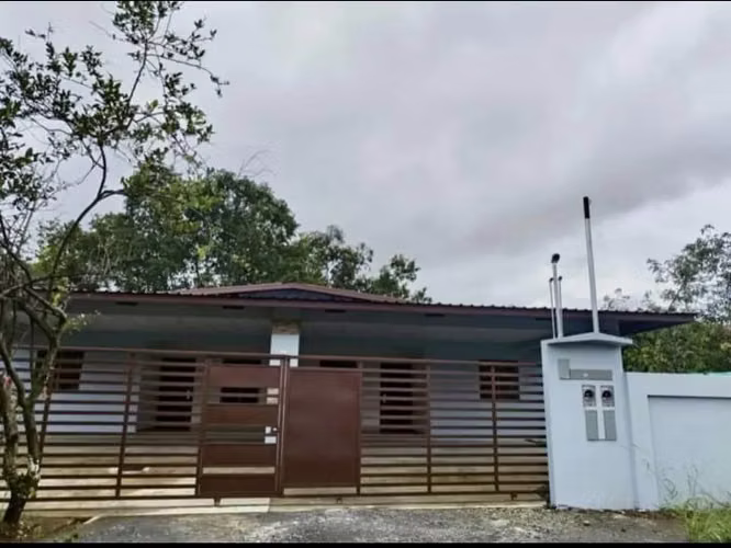Se alquila duplex sin muebles 650.00 cerca a Terronall - Imagen 15