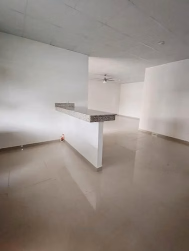 Se alquila duplex sin muebles 650.00 cerca a Terronall - Imagen 11