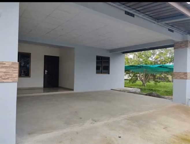 Se alquila duplex sin muebles 650.00 cerca a Terronall - Imagen 14