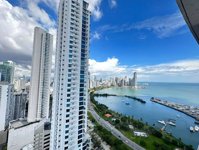 YACHT CLUB TOWER CON VISTA PANORÁMICA - Imagen 10