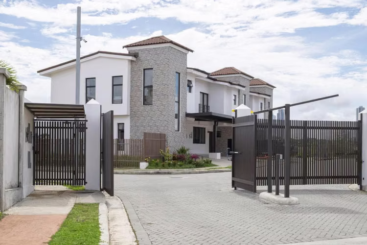 Casa en Venta en Costa Sur AFC 22-8941