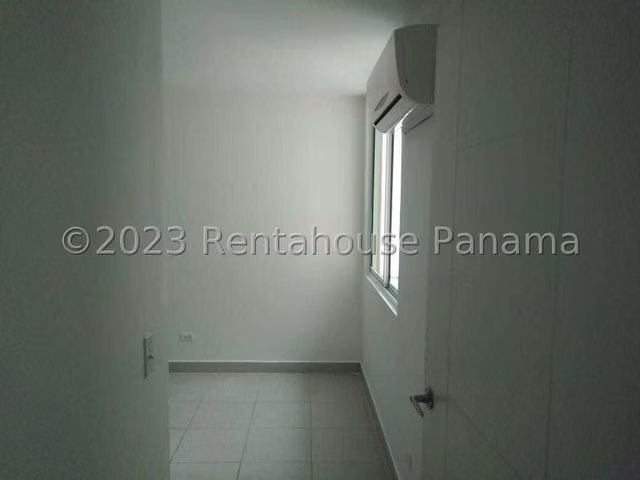 Apartamento en Venta en Condado del Rey 27AECC1897