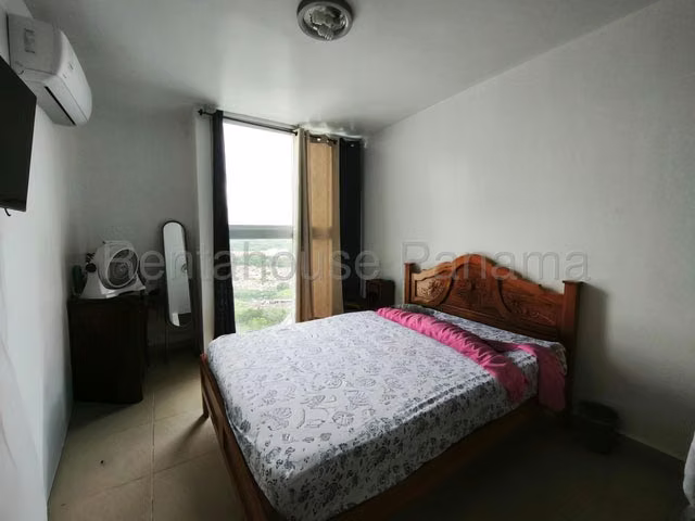 Apartamento en Venta en Condado del Rey 27AECC325