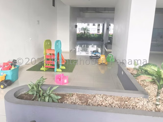 Venta de Apartamento en Parque Lefevre, PH Parque Lindo II (Solo Cliente Directo)