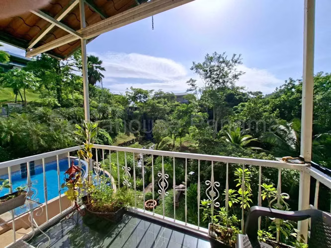Venta de Casa en Las Cumbres Solo Cliente Directo MC