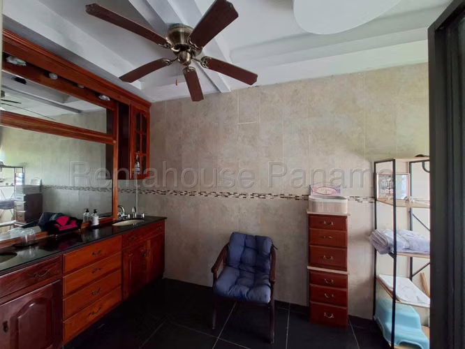 Venta de Casa en Las Cumbres Solo Cliente Directo MC
