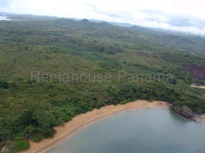 RR VENTA DE TERRENO EN BALBOA ISLA DE SAN MIGUEL