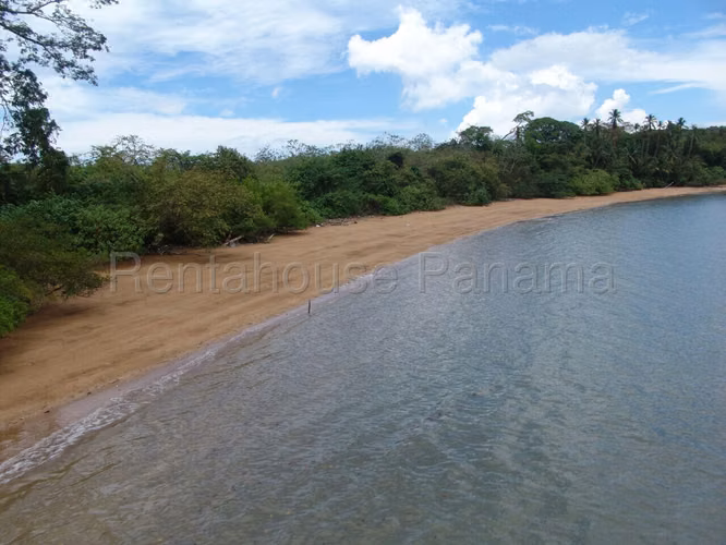 RR VENTA DE TERRENO EN BALBOA ISLA DE SAN MIGUEL